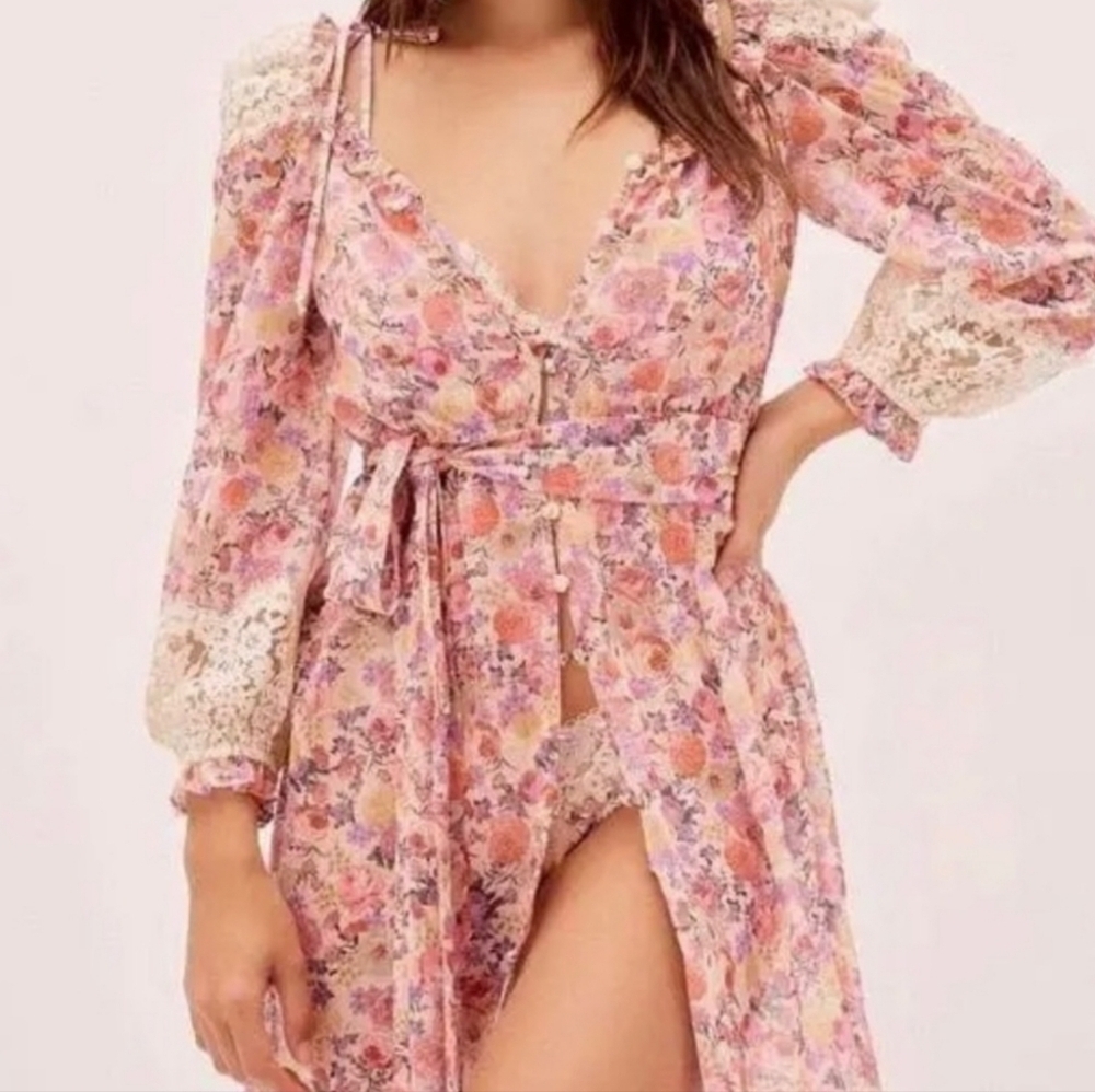 For Love and Lemons Gardenia floral robe dress pink small NWT - Picture 2 of 11